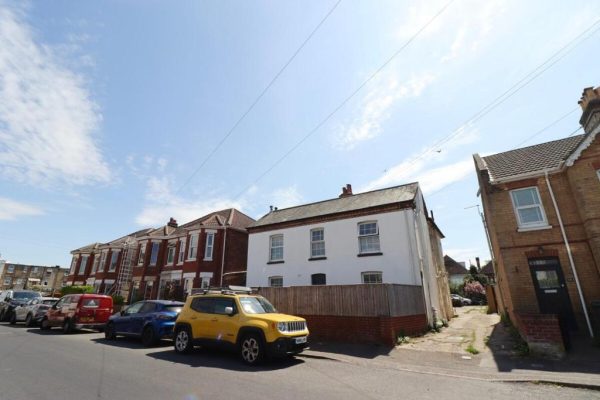 Woodside Road, Southbourne