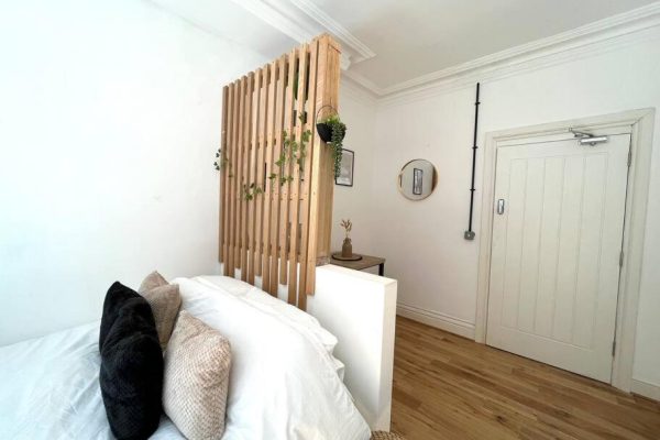 Flat 12, 10 St John’s Road, BH5