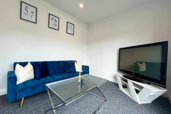 Lorne Park Road, BH1